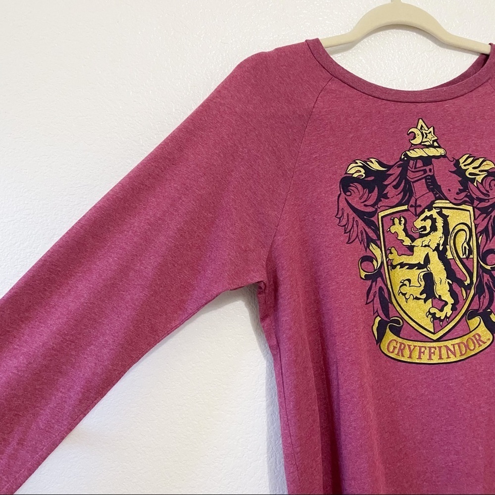 Harry Potter Boy's Gryffindor Graphic Long Sleeve Crewneck Shirt Size XL - Picture 2 of 7